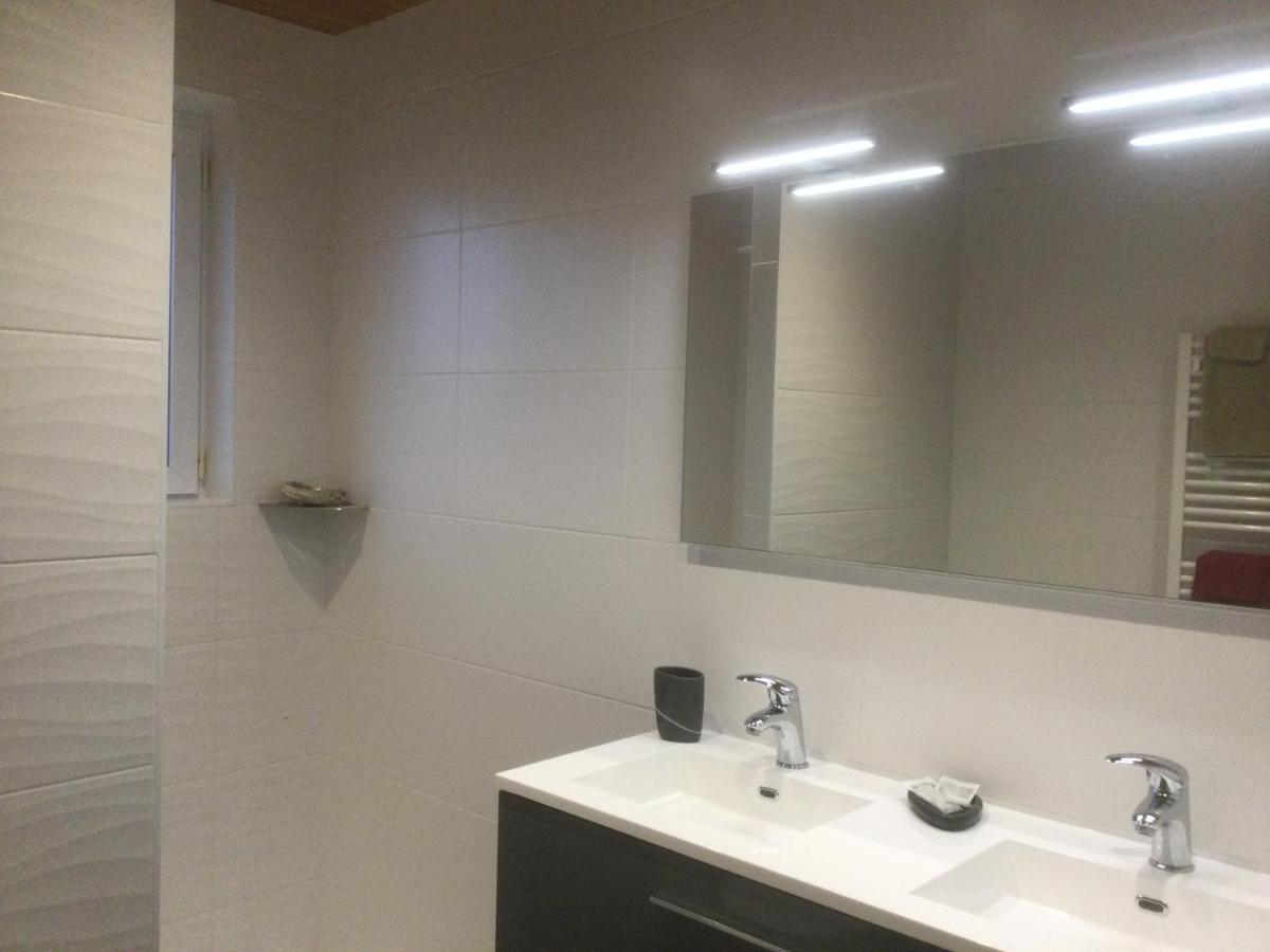 Les Chambres De Kermenguy Sibiril Luaran gambar
